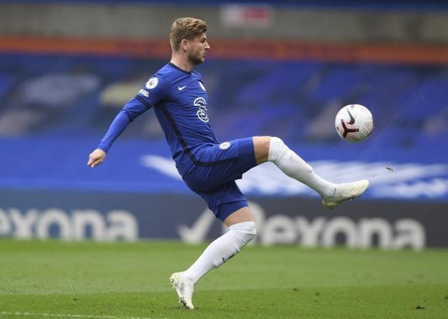 西甲半场：瑟洛特双响，维纳斯造险，马竞2-0奥维耶多