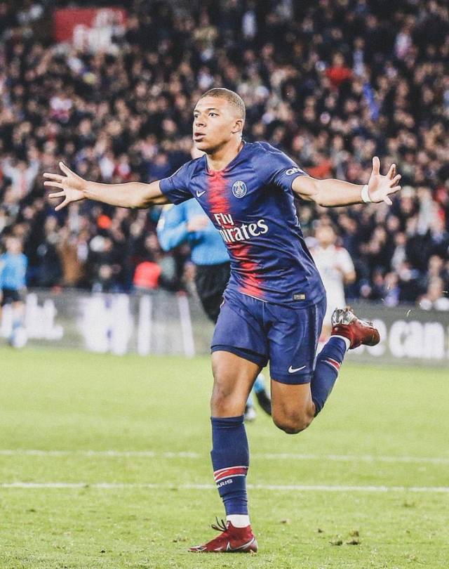 2026澳网亚太区外卡赛女单决赛：哈萨克斯坦选手迪亚斯·扎里娜夺冠